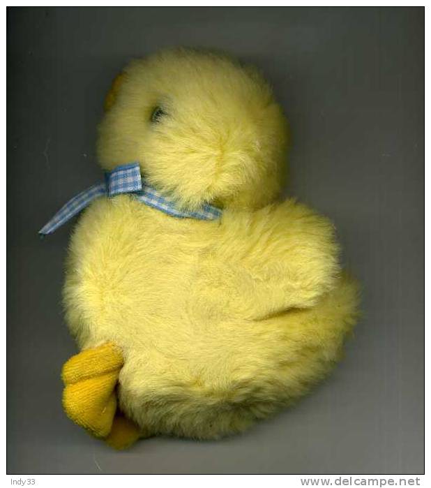 - PELUCHE POUSSIN JAUNE . ENV. 14CM - Peluche