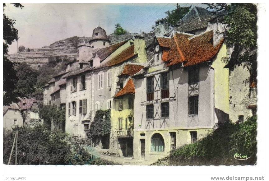 CONQUES - LES VIEILLES MAISONS ET LA MAIRIE - Andere & Zonder Classificatie