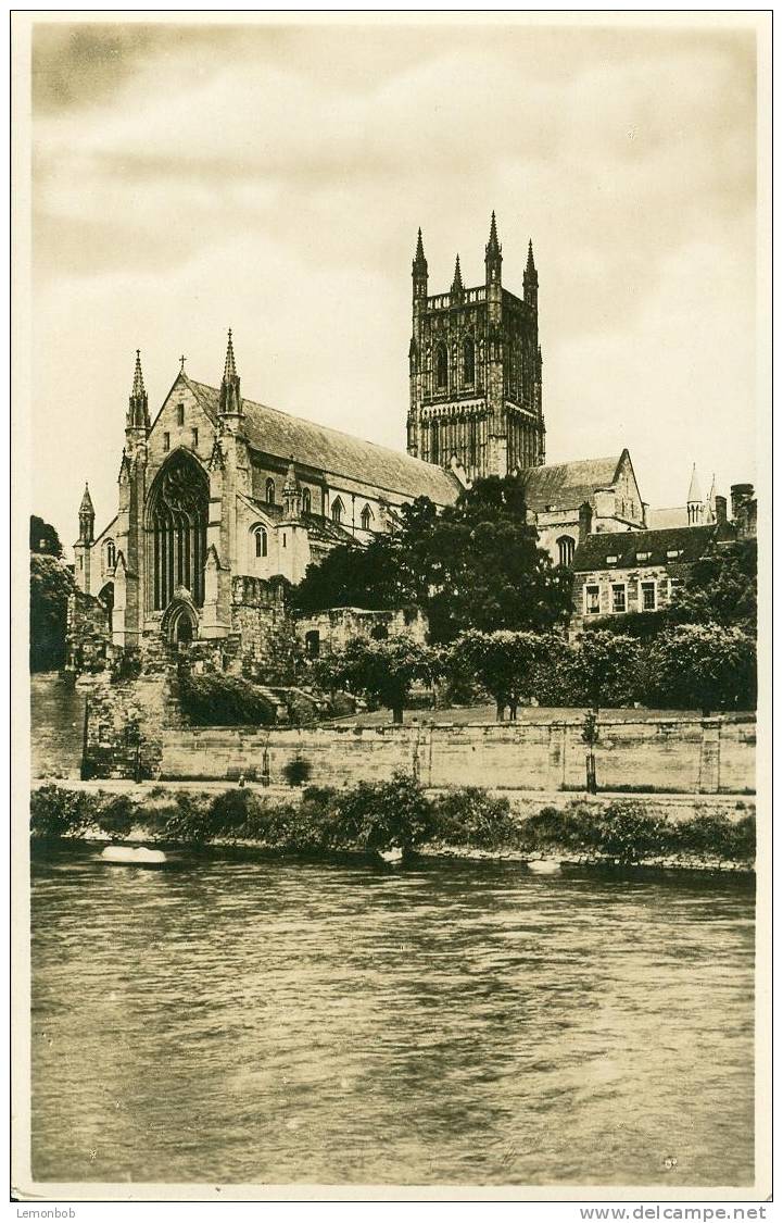 Britain United Kingdom - Worcester Cathedral, The Lady Chapel - Real Photograph Postcard [P1705] - Sonstige & Ohne Zuordnung