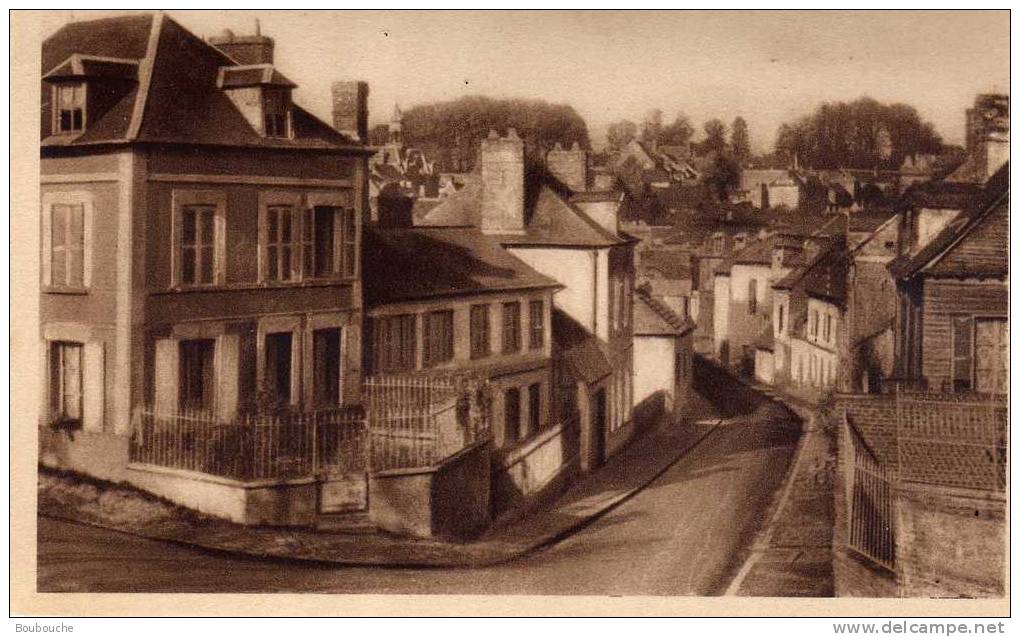 CPA De CHATEL EN BRAY Le Faubourg Des Fontaines PEU COURANTE - Neufchâtel En Bray