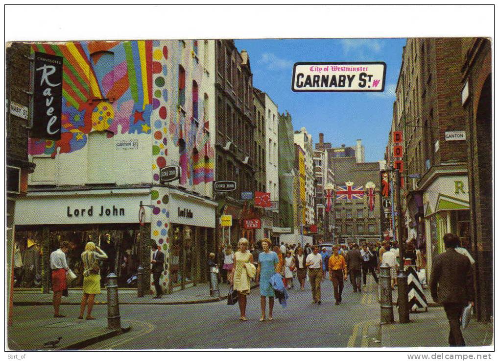 LONDON - CARNABY STREET - MODERN POSTCARD POSTED 1970 - F1449 - Other & Unclassified