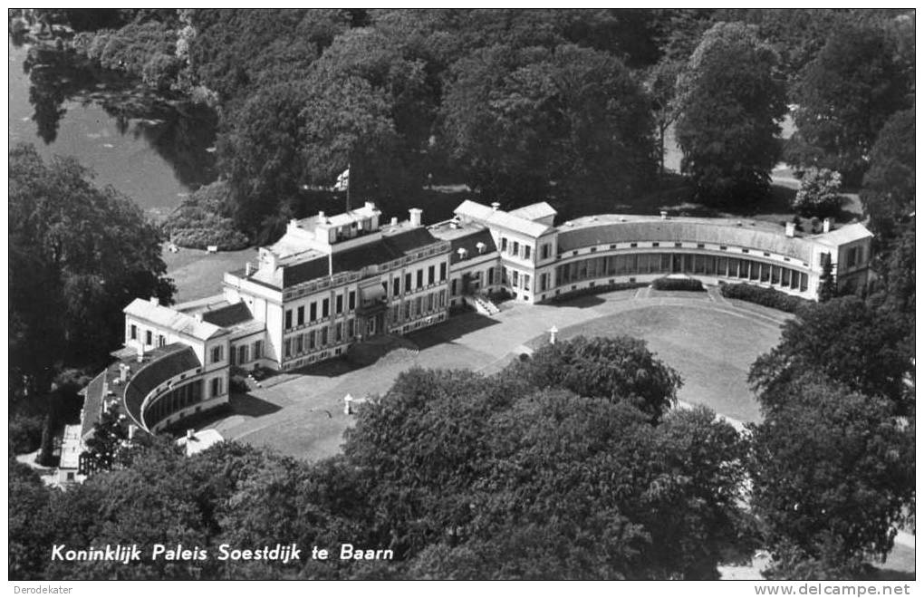 Koninklijk Paleis Soestdijk Te Baarn. Echte Foto 1161. KLM Aerocarto.No.17292. Beschreven.1964. - Baarn