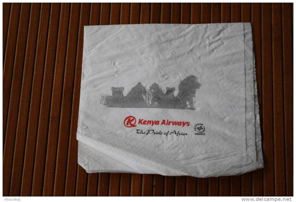 KENYA AIRWAY  SERVIETTE EN PAPIER  COMPAGNIE AERIENNE  LIONS ET LIONNES LEON - Tovaglioli Bar-caffè-ristoranti