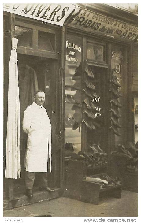 MAGASIN DE CONFECTION  ( Toiles , Caleçons , Chaussettes Et Lits De Camp )  ET CHAUSSURES  /  CARTE-PHOTO  ( à PARIS ? ) - Magasins