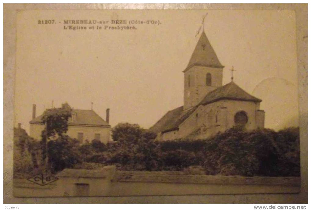 CPA 21 - MIREBEAU SUR BEZE - L´EGLISE ET LE PRESBYTERE - 1931 - - Mirebeau