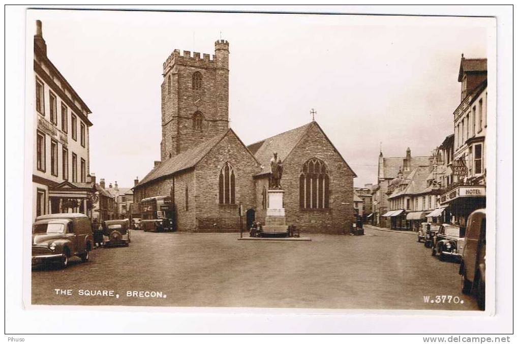 UK964   BRECON : The Square - Breconshire