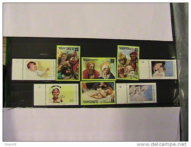 Va Noel 1882 4 Timbres Plus 4 Timbres - Vanuatu (1980-...)