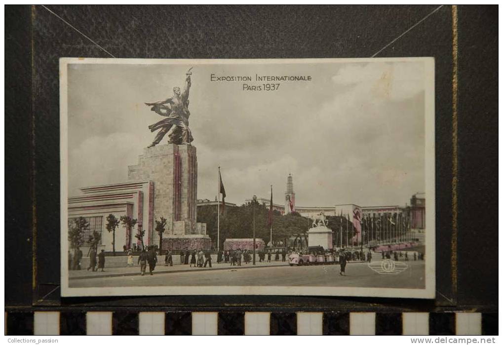 PARIS VUE D´ENSEMBLE AU 1ER PLAN LE PAVILLON DE L´URSS - Expositions