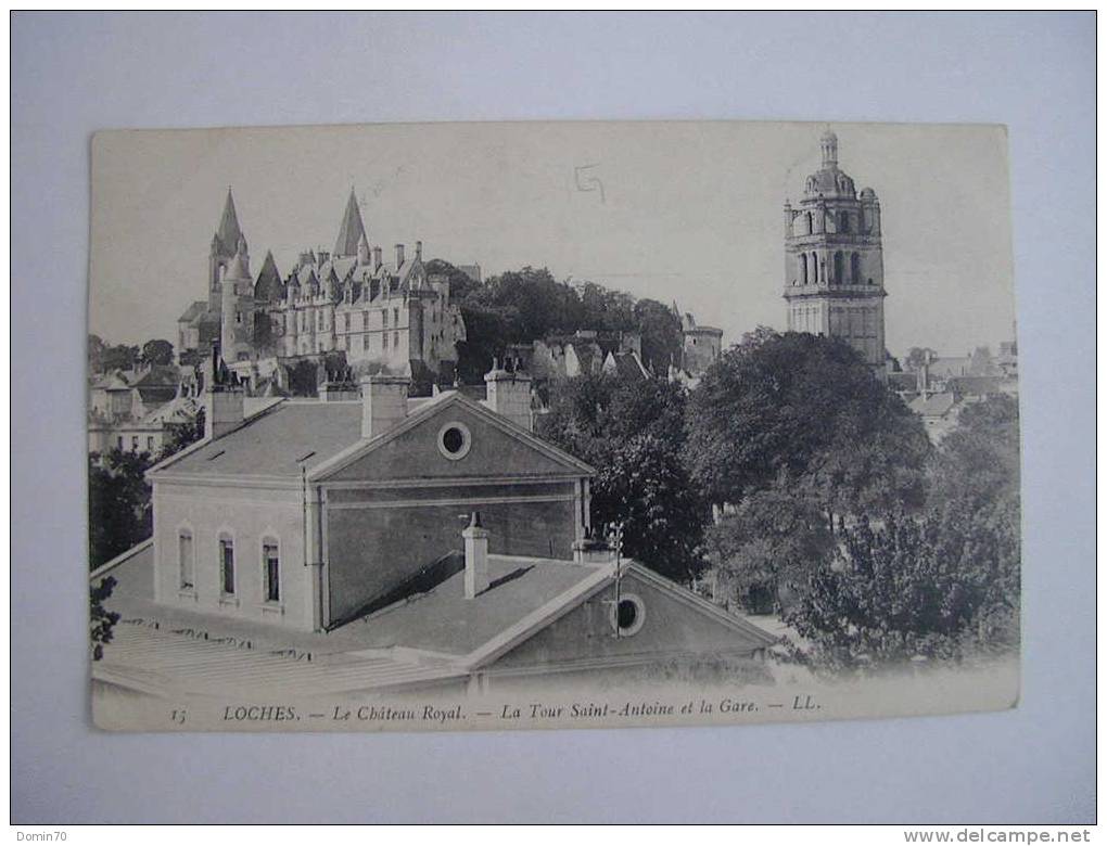 CPA Loches Château Royal Tour St Antoine Gare Dos Vert - Collections, Lots & Séries