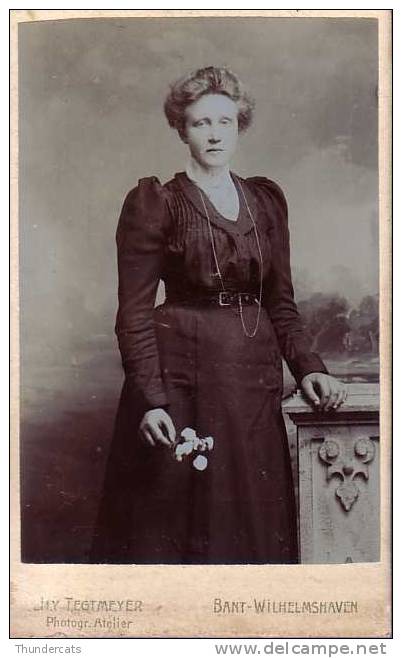 PHOTO CDV CARTE DE VISITE ** FEMME DAME ** LADY  **  LILY TEGTMEYER BANT WILHELMSHAVEN - Non Classés