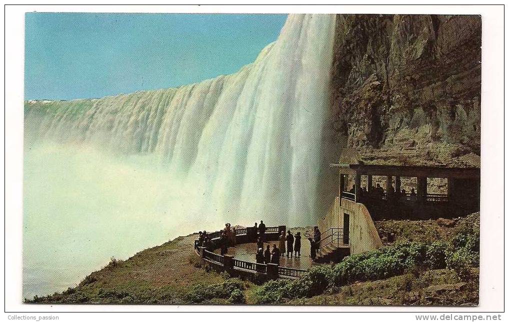 Cp , CANADA , QUEBEC , ONTARIO , Plaza Below Horseshoe Falls , Niagara Falls , Vierge - Niagara Falls