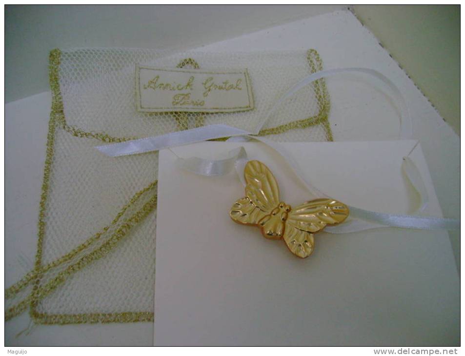 ANNICK GOUTAL COLLIER /BROCHE DS POCHETTE  STYLE ORGANZA/ MON DERNIER  ALLEZ VOIR MES AUTRES" GOUTAL" - Miniaturen Damendüfte (mit Verpackung)