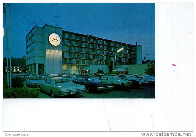 PHILADELPHIE  PHILADELPHIA SHERATON PENNPIKE MOTOR INN  CARS VOITURES En 1966 - Philadelphia