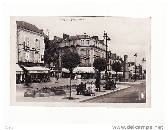 Carte 1950 LE MANS VUE SUR LE BOULEVARD DE LA GARE (hotel De L'embarcadère,bar Bière De La Comète) - Le Mans