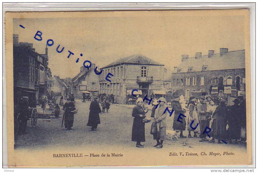 BARNEVILLE  PLACE DE LA MAIRIE - Barneville