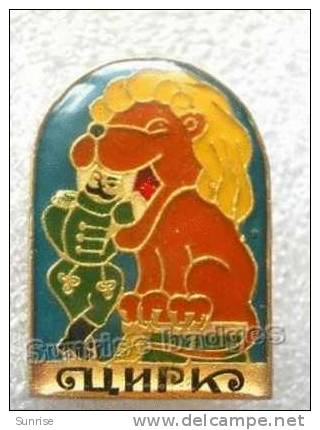 Circus: Animal-tamer (Lion) / Old Soviet Badge _36_ci3597 - Other & Unclassified