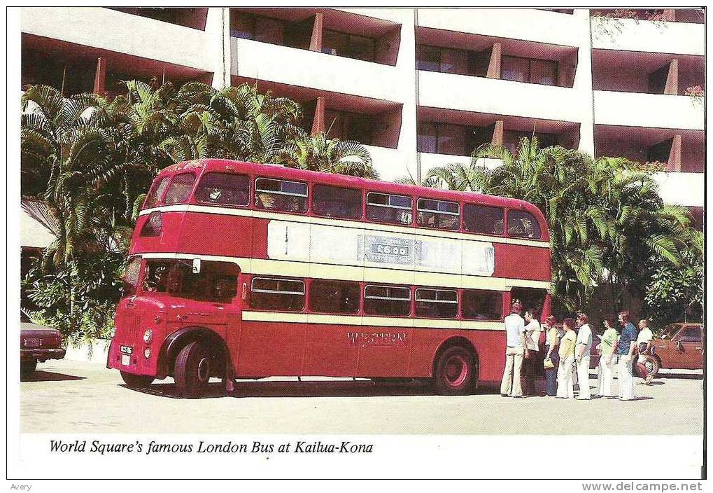 World Square's Famous London Bus At Kailua-Kona Hawaii - Kauai