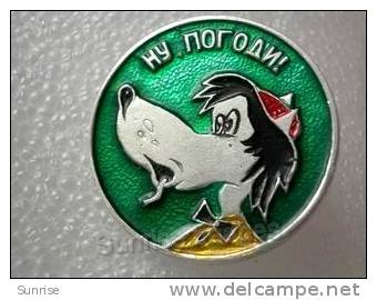 Cartoon Film Soviet: Wolf (Nu Pogodi) / Old Soviet Badge USSR _75_u9432 - Disney