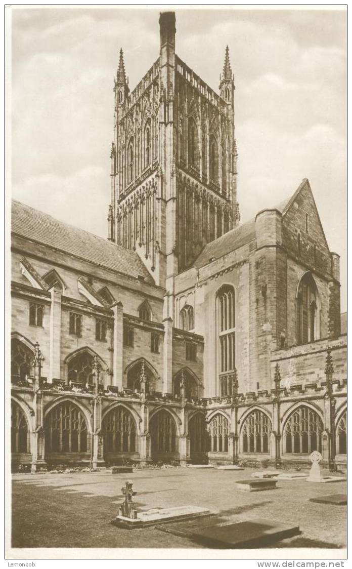 Britain United Kingdom - Worcester Cathedral, The Cloisters - Old Real Photo Postcard [P1818] - Other & Unclassified