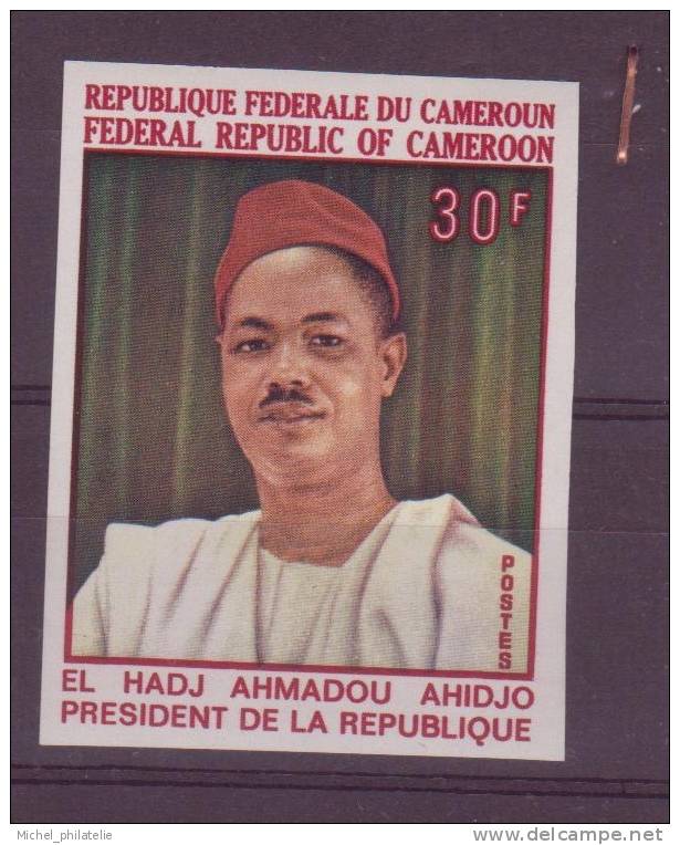 CAMEROUN N° 468**  N.D  Portrait - Cameroun (1960-...)