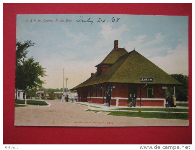Ripon WI  C& N.W. R.R. Depot Station-- Circa 1907 - Autres & Non Classés
