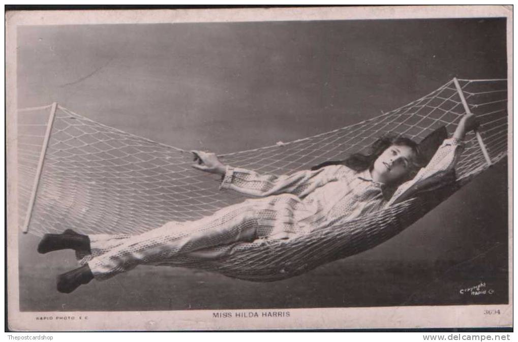 SUPERBE FEMME ARTISTE ANGLAISE BRITISH ACTRESS MISS HILDA HARRIS  IN A HAMMOCK More Actresses For Sale - Women