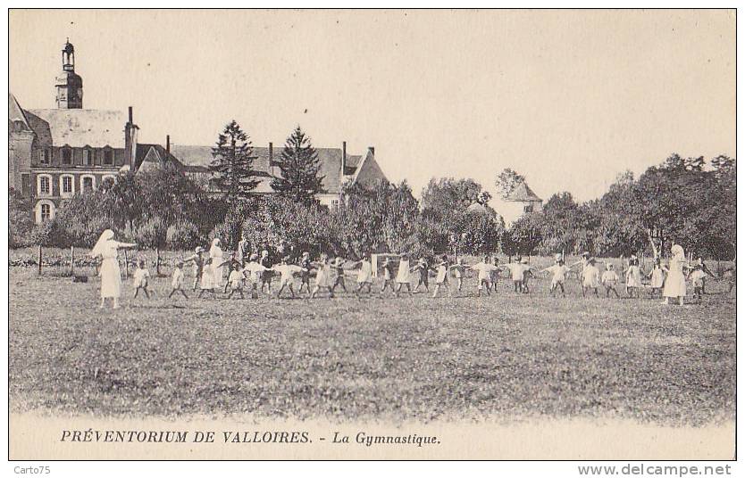 Santé - Médecine - Ecole - Enseignement Religion -  Abbaye De Valloires - Enfants Gymnastique - Santé