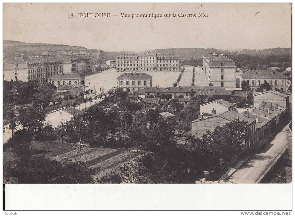 TOULOUSE  Vue Panoramique Sur La Caserne Niel - Toulouse