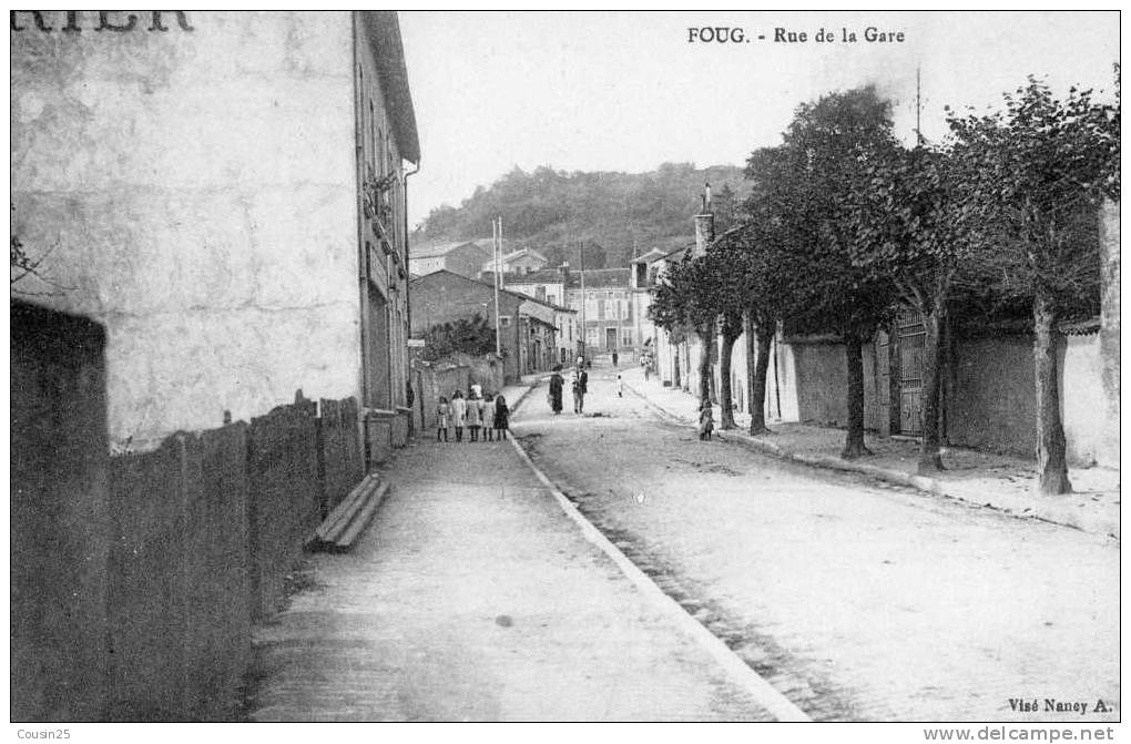 54 FOUG - Rue De La Gare - Foug