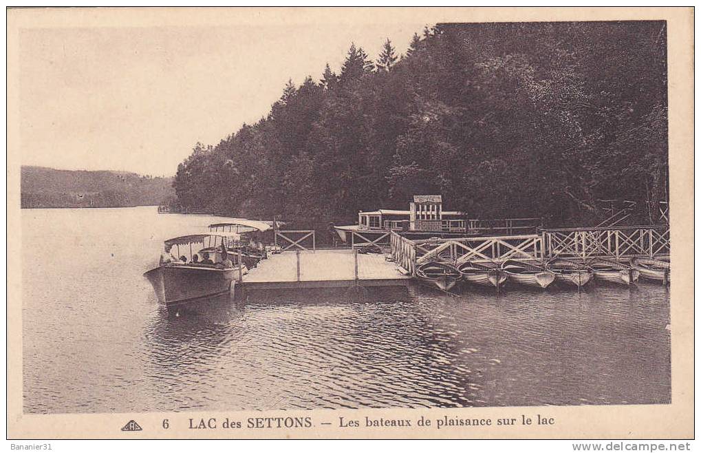 CPA 58 @ MONTSAUCHE LES SETTONS @ Les Bateaux De Plaisance Sur Le Lac @ - Montsauche Les Settons