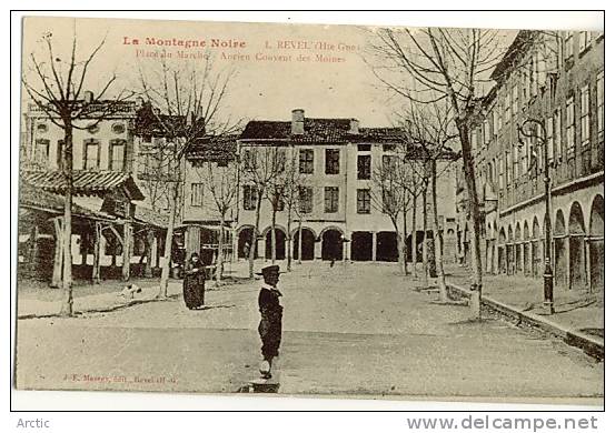 REVEL Place Du Marche Ancien Couvent - Revel