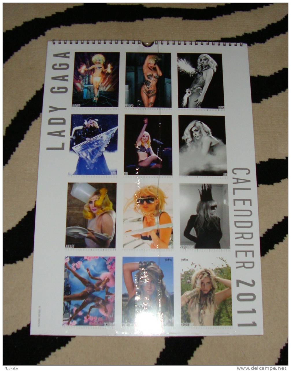 Calendrier 2011 Lady Gaga ( Sfx HS 07 Décembre 2010) 300x420 - Grossformat : 2001-...