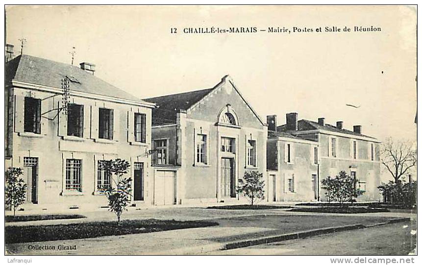 Vendée- Ref C129- Chaillé Les Marais - Mairie , Postes Et Salle De Reunion - Chaille Les Marais