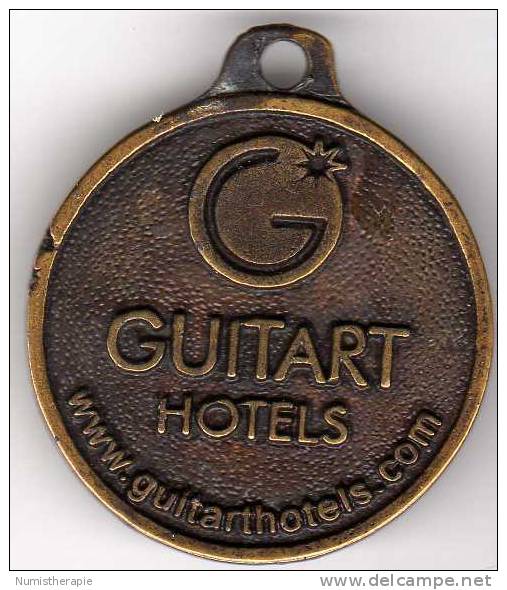 Médaille : Guitart Hotels : Www.guitarthotels.com - Autres & Non Classés