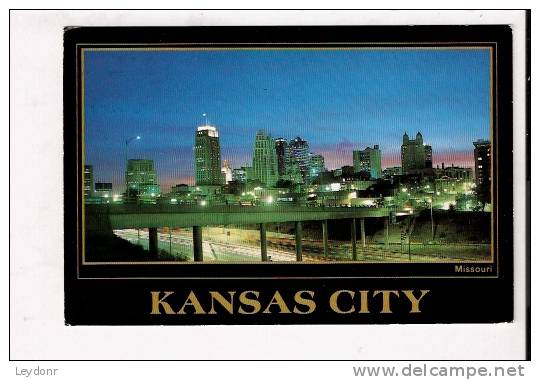 Kansas City, Missouri - Skyline At Dusk - Kansas City – Missouri