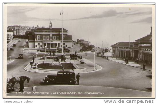 PIER APPROACH Unusual View - REAL PHOTO PCd - Bournemouth - Dorset - Bournemouth (a Partire Dal 1972)