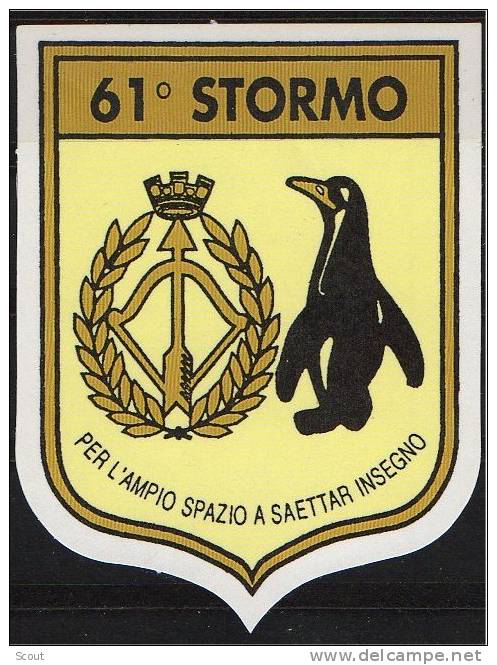 DISTINTIVO 61° STORMO "PER L'AMPIO SPAZIO A SAETTAR INSEGNO". - Fliegerei