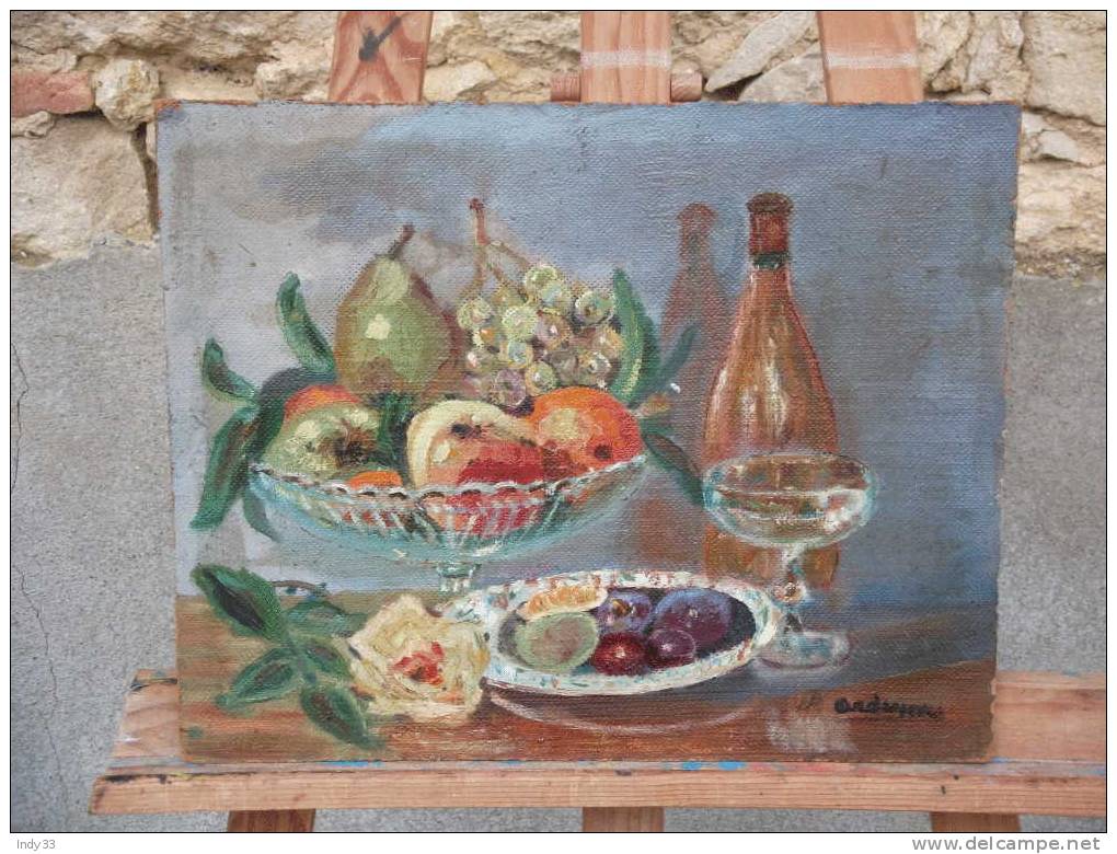 - COUPE DE FRUITS . HUILE SUR PANNEAU SIGNE ARDENNES . AU DOS : EXPO 1948 CERCLE ARTISTIQUE ET LITTERAIRE VILLENEUVOIS - Oils