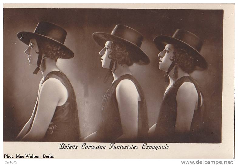 Spectacles - Femmes - Costume  - Danse - Baletts Cortesina Fantesistes Espagnols - Photo Mac Walten Berlin - Danse