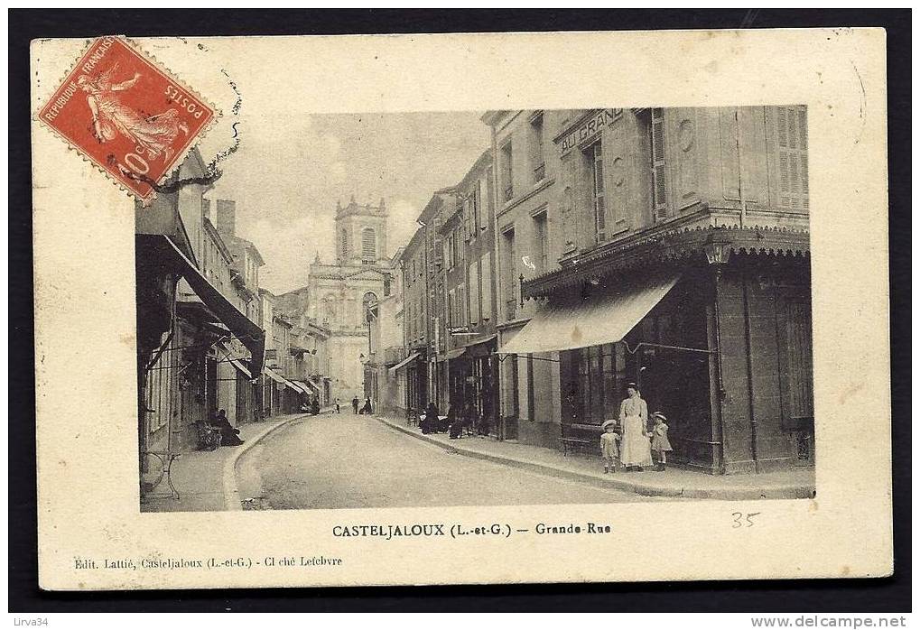 CPA  ANCIENNE- FRANCE- CASTELJALOUX (47)- LA GRANDE RUE AVEC BELLE ANIMATION- COMMERCES- EGLISE - Casteljaloux