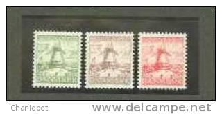 Denmark Scott B6-B8 MNH 7,8, B6 Has Hinge Remnent  Flag And Windmills Catalogue $7.05 - Neufs