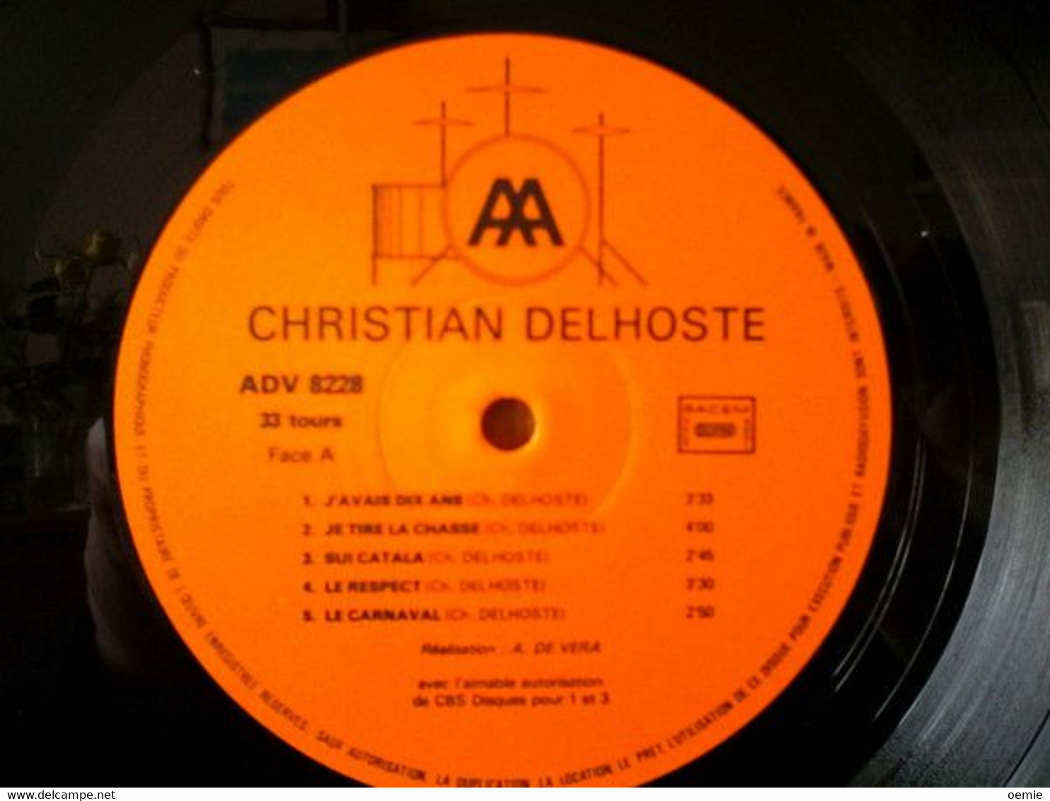CHRISTIAN  DELHOSTE  °  AUTOGRAPHE  SUR  DISQUES  VINYLE   33 TOURS - Autogramme
