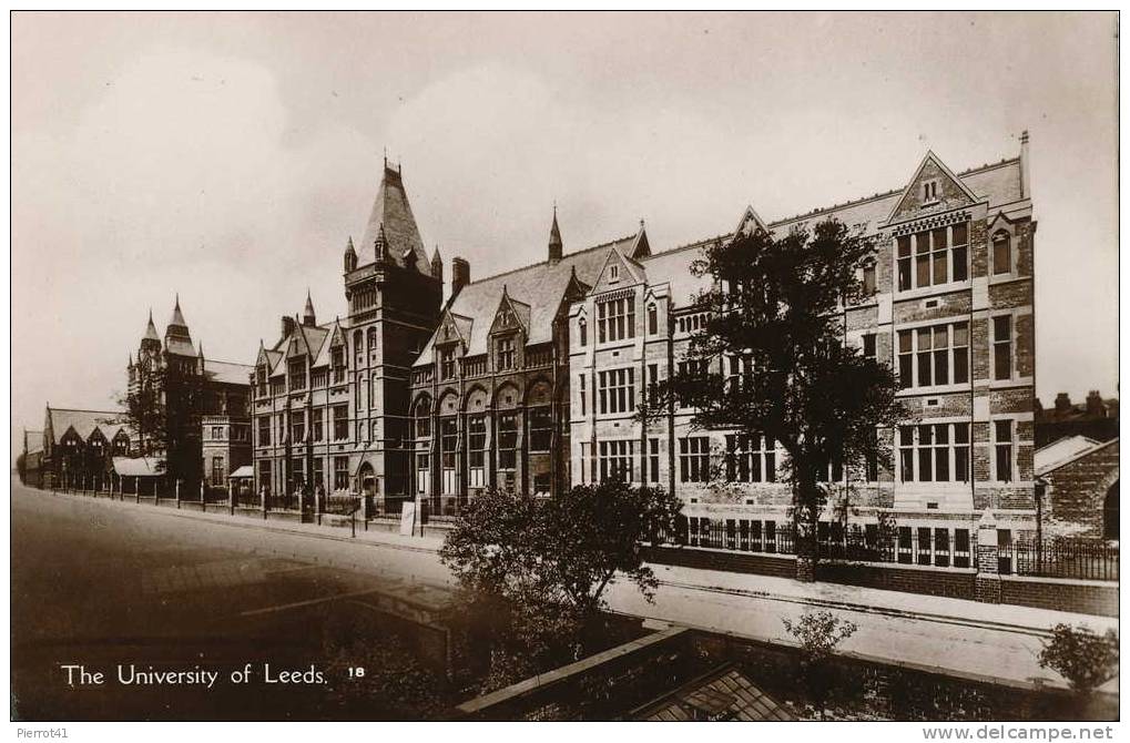 ROYAUME-UNI   The University Of  LEEDS - Leeds