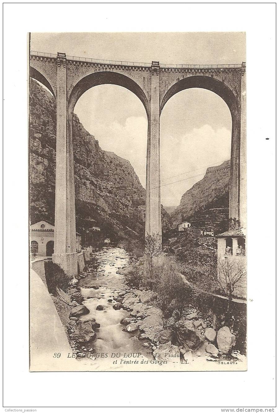 Cp, 06, Les Gorges Du Loup, Le Viaduc Et L'Entrée Des Gorges - Andere & Zonder Classificatie