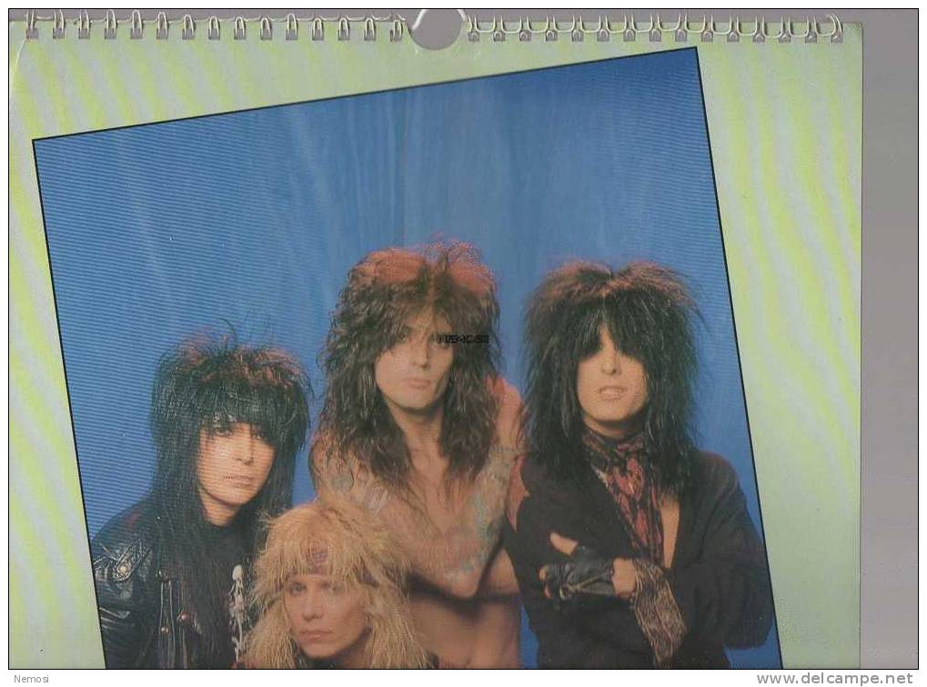 CALENDRIER - 1992 - MOTLEY CRUE - 12 Posters - Objets Dérivés