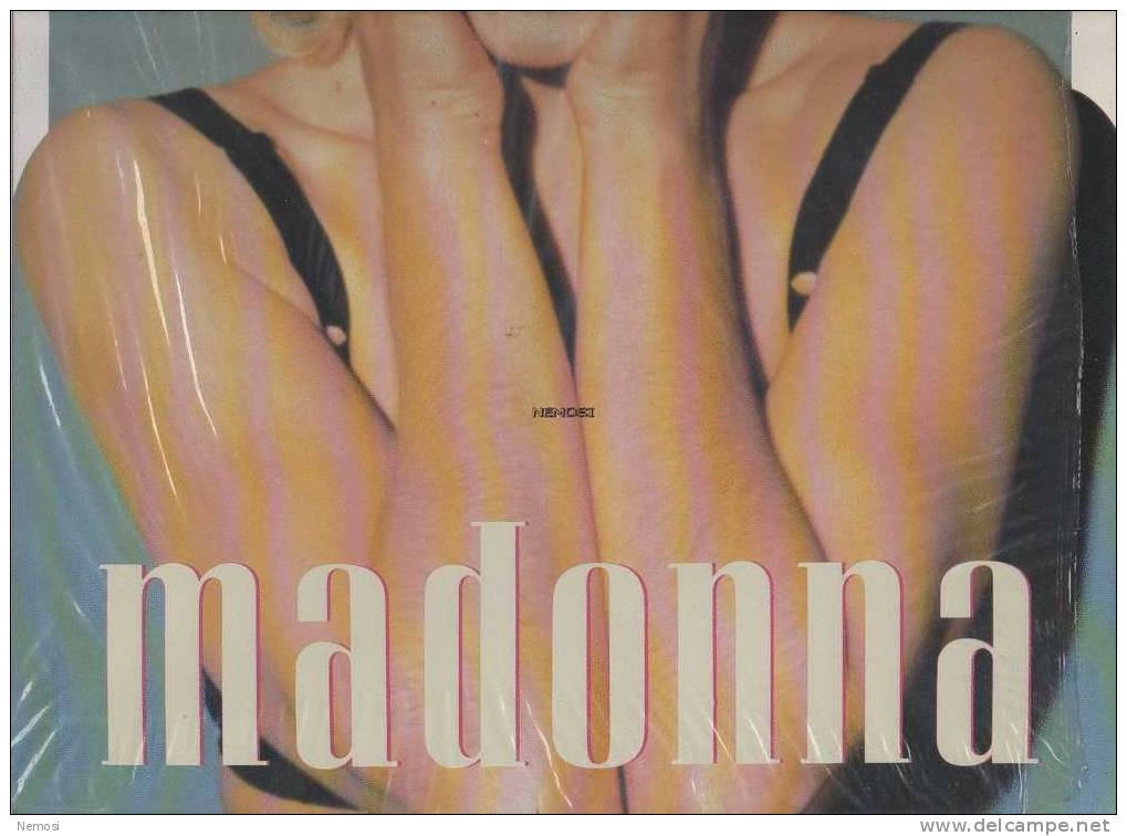 CALENDRIER - 1993 - MADONNA - 12 Posters - Varia