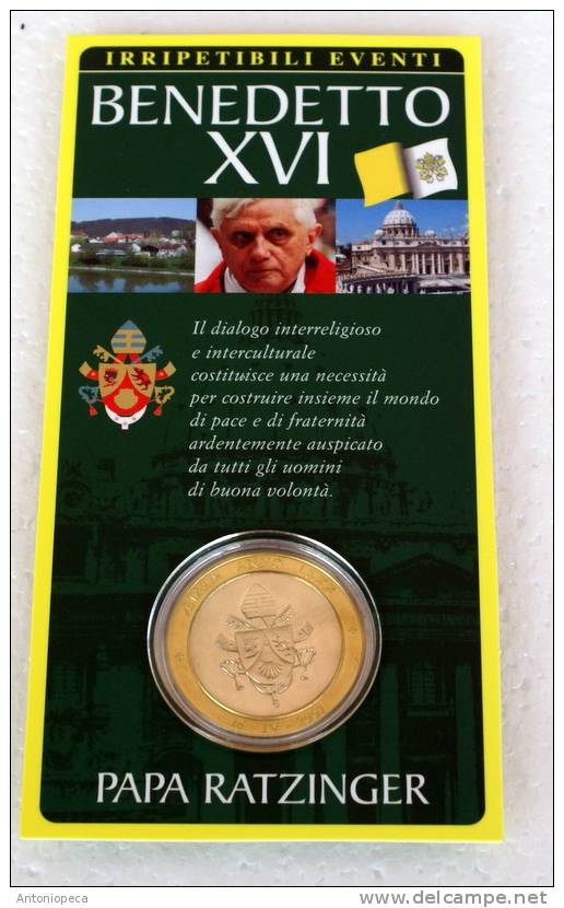 VATICANO MEDAGLIA COMMEMORATIVA PAPA RATZINGER  SOUVENIR - Andere & Zonder Classificatie