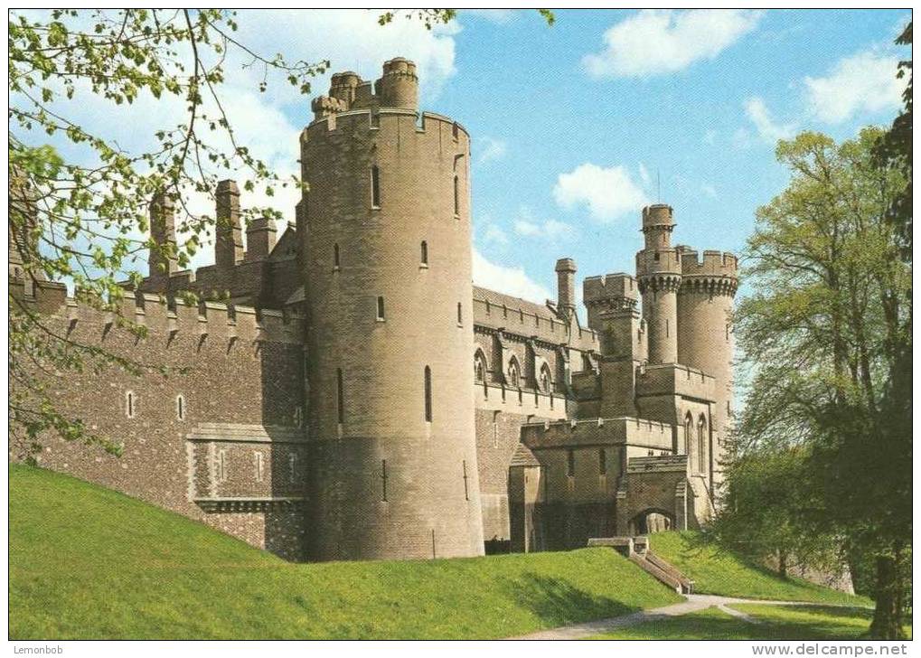 Britain United Kingdom - Arundel Castle, The West Way - Unused Postcard [P2022] - Arundel