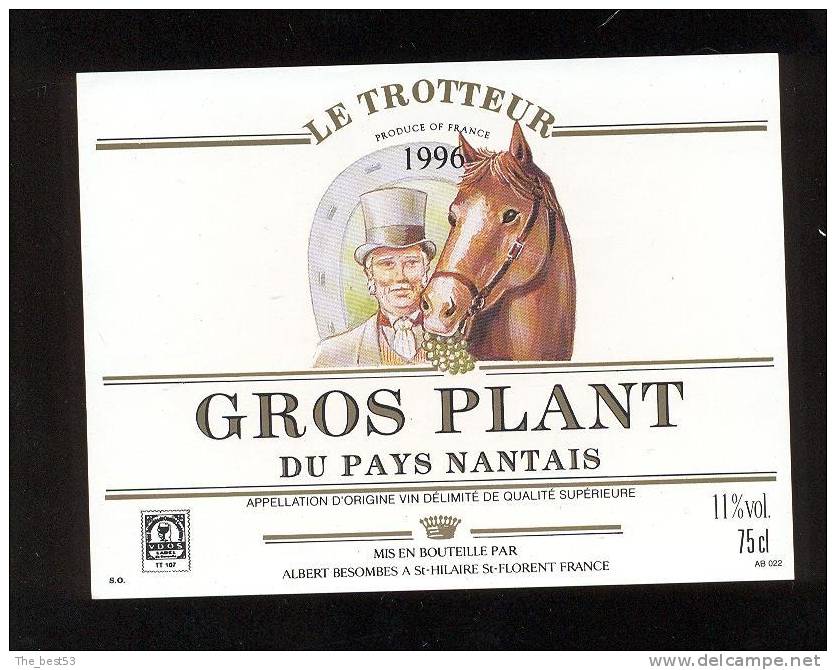 Etiquette De Vin Gros Plant -    Le Trotteur - A. Besombes à Saint Hilaire Saint Florent - Thème Cheval Course - Chevaux