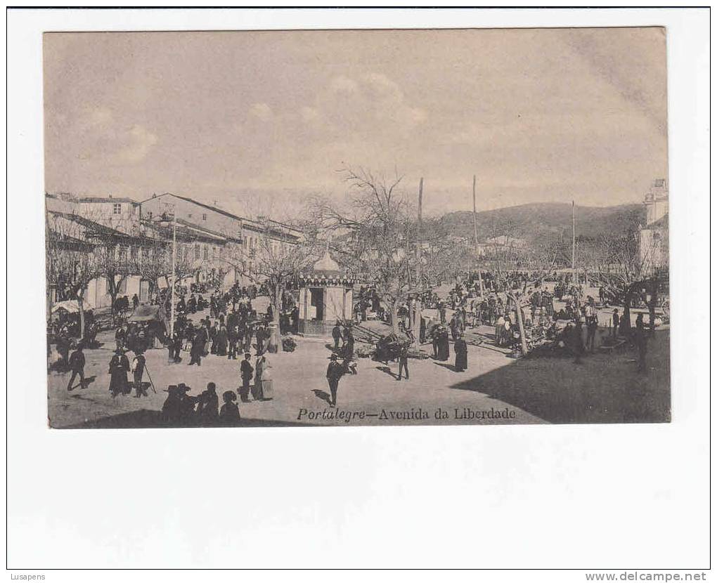 PORTALEGRE - PORTALEGRE [15] - AVENIDA DA LIBERDADE - EDIÇÃO A.D´OLIVEIRA & FILHO - FEIRA MERCADO TRÉS ANIMÉE - Portalegre